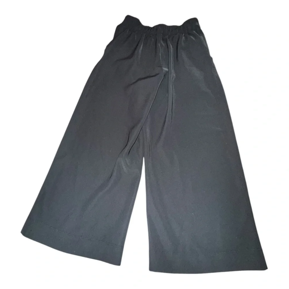 lululemon athletica excellent no
